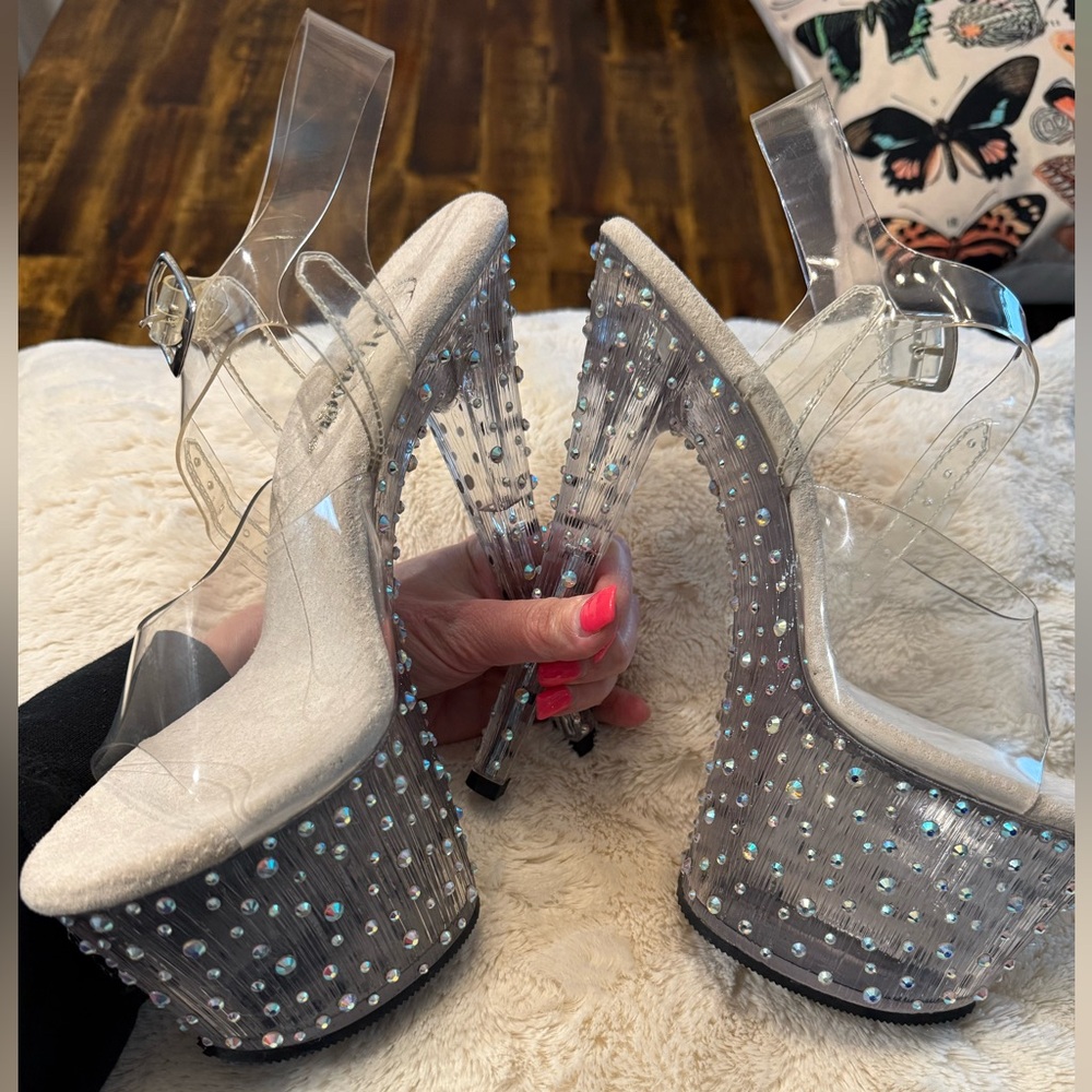 🔥 NWOT Pleaser Stardance Heels sz 7 Clear with Rhinestones! Sparkles Barbie✨ - Picture 2 of 11